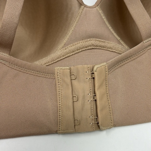 warners all you need bra RM1011T tan color Size 34D - Picture 5 of 8